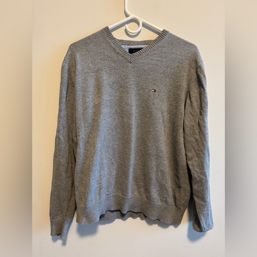 Tommy Hilfiger Gray Pullover Sweater Size M